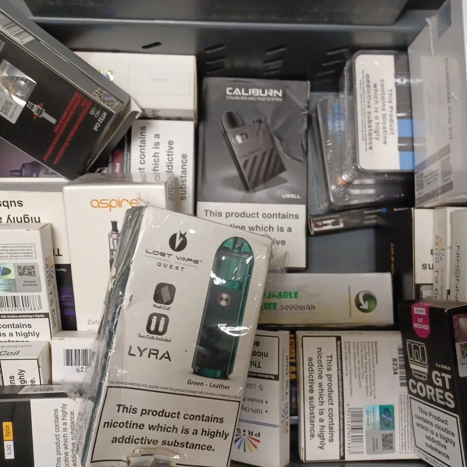 BOX OF APPROX 15 ITEMS INCLUDING ASSORTED VAPE MODS AND COILS