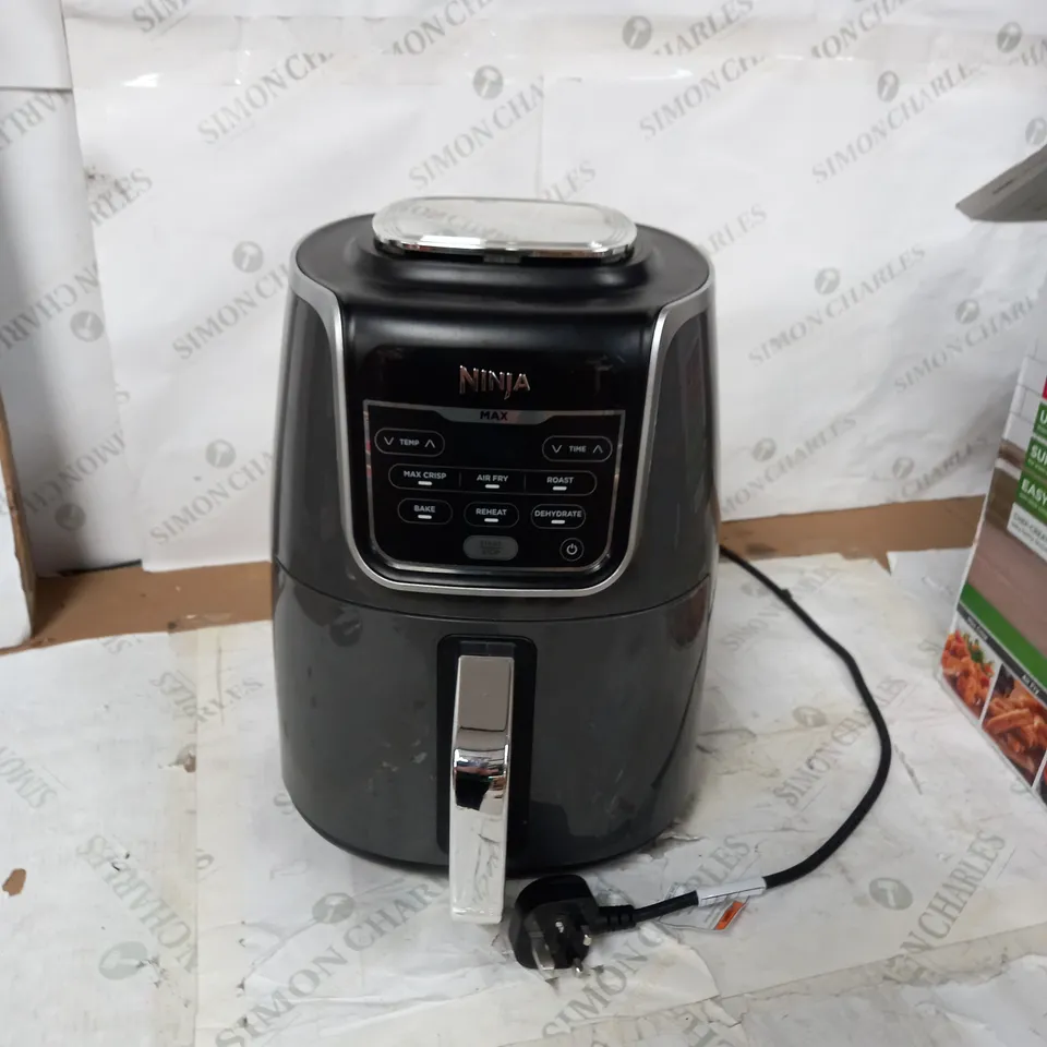 NINJA AIR FRYER MAX 