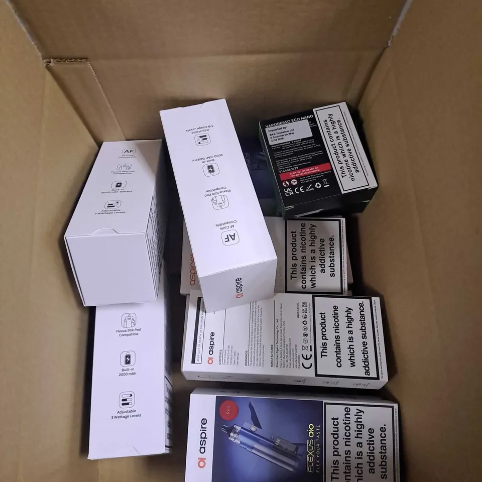 APPROXIMATELY 20 VAPES & E-CIGARETTES TO INCLUDE UWELL CALIBURN, ASPIRE FLEXUS PRO, VAPORESSO ECO NANO, ETC