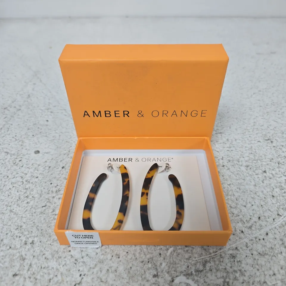 AMBER & ORANGE EARRINGS – TORTOISESHELL PATTERN, BOXED