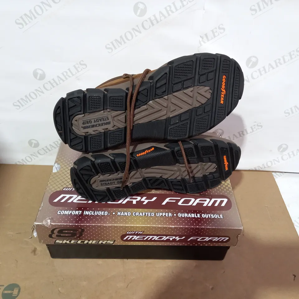 BOXED PAIR OF SKECHERS BROWN BOOTS- SIZE 7