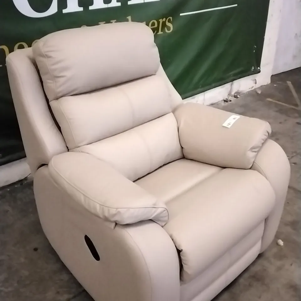 QUALITY BRITISH DESIGNED & MANUFACTURED G PLAN GREENWICH MANUAL RECLINER ARMCHAIR CAMBRIDGE PLASTER LEATHER