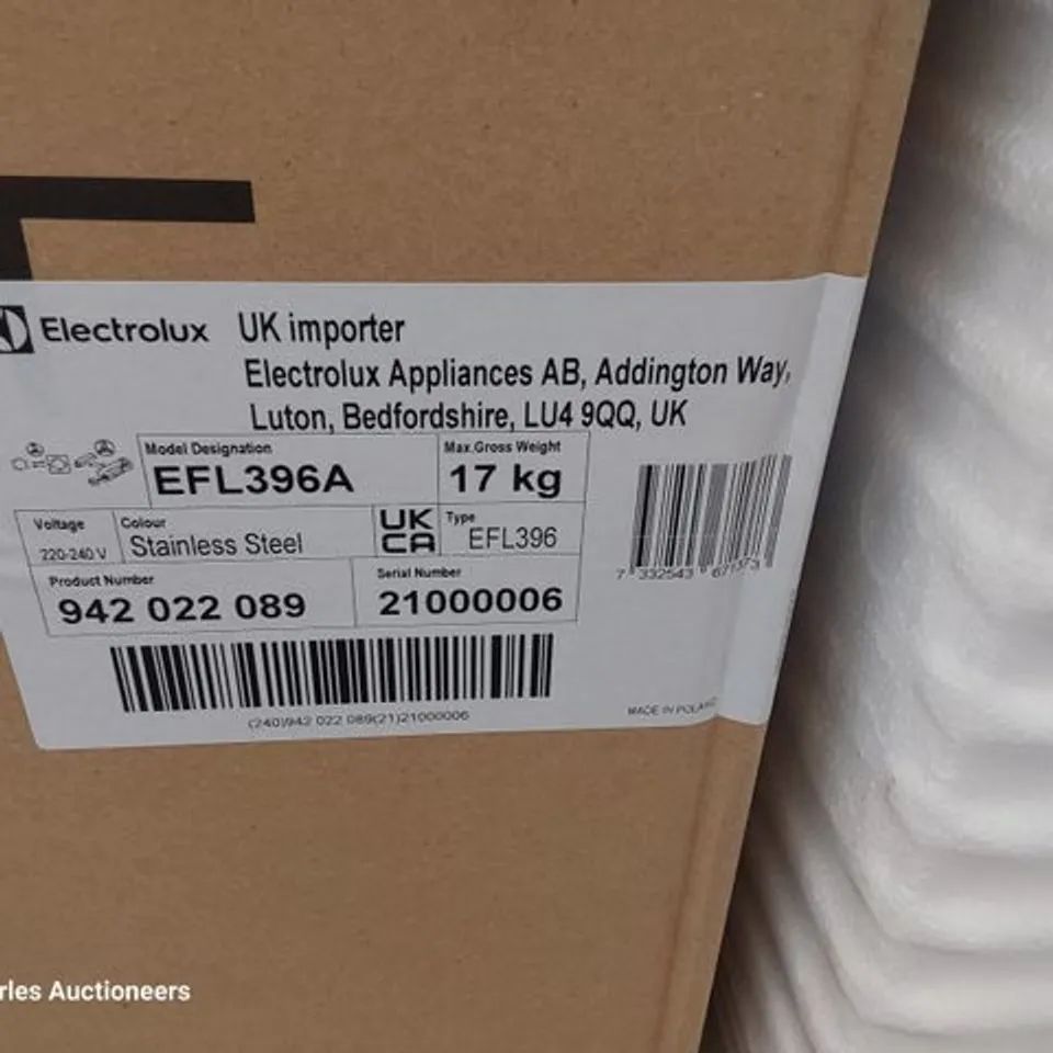 ELECTROLUX WICKES 60CM CURVED GLASS COOKER HOOD STAINLESS STEEL MODEL EFL396A RRP £142