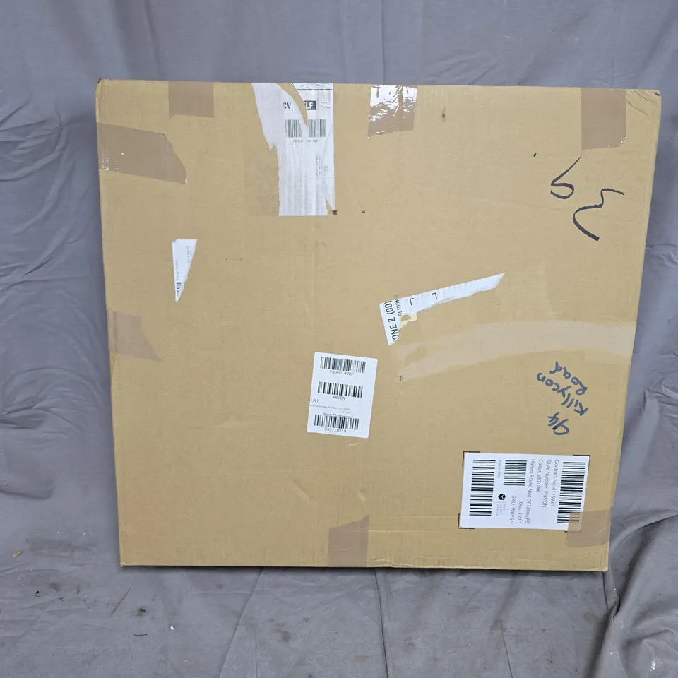 HARLEM ROUND NEST OF 2 TABLES - MID OAK