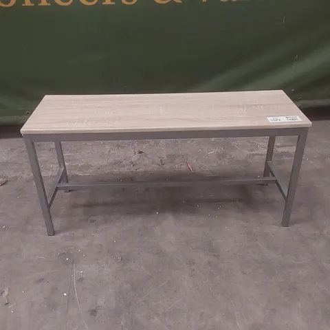 DESIGNER WOODEN BENCH