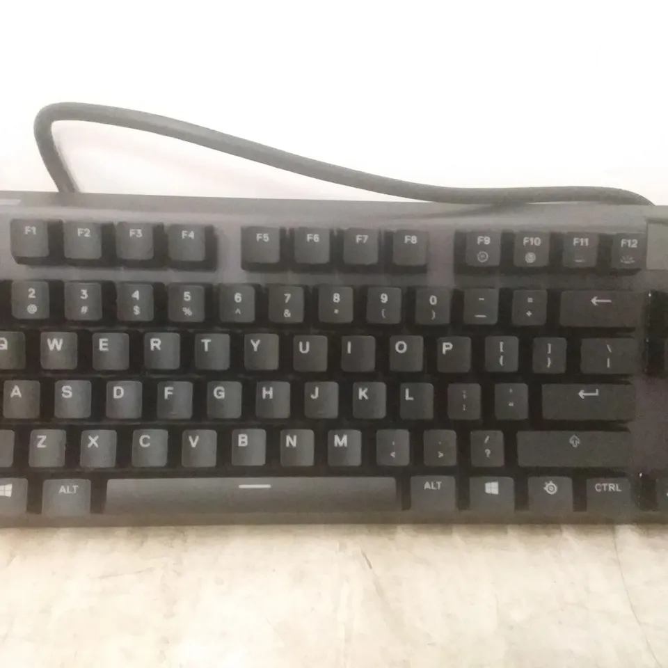 BOXED STEEL SERIES APEX PRO MECHANICAL GAMING KEYBOARD 