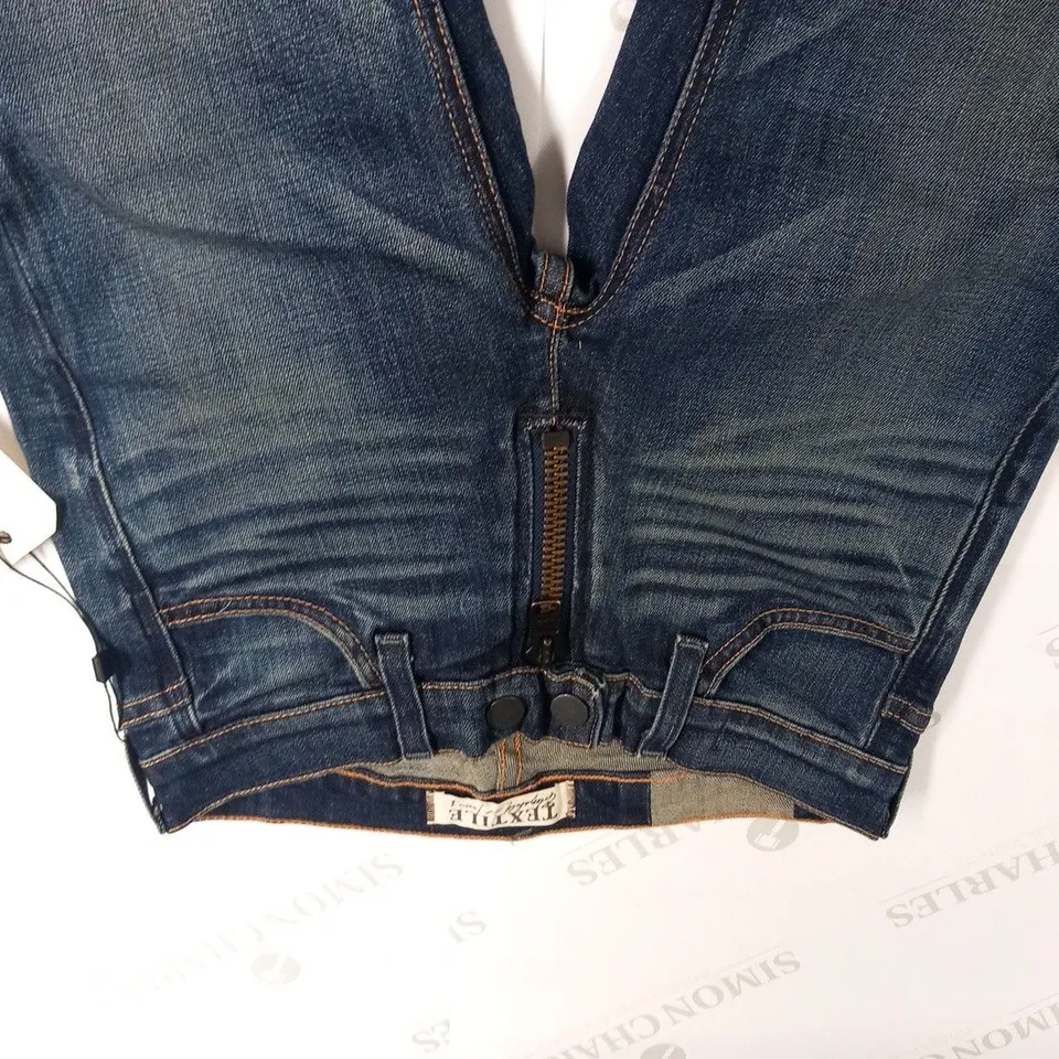 TEXTILE ELIZABETH AND JAMES JOHNNY BLUE PANT SIZE 24
