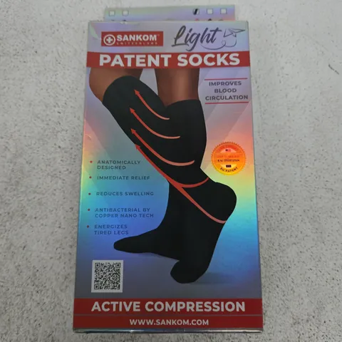 SANKOM LIGHT PATENT SOCKS – SIZE S-M