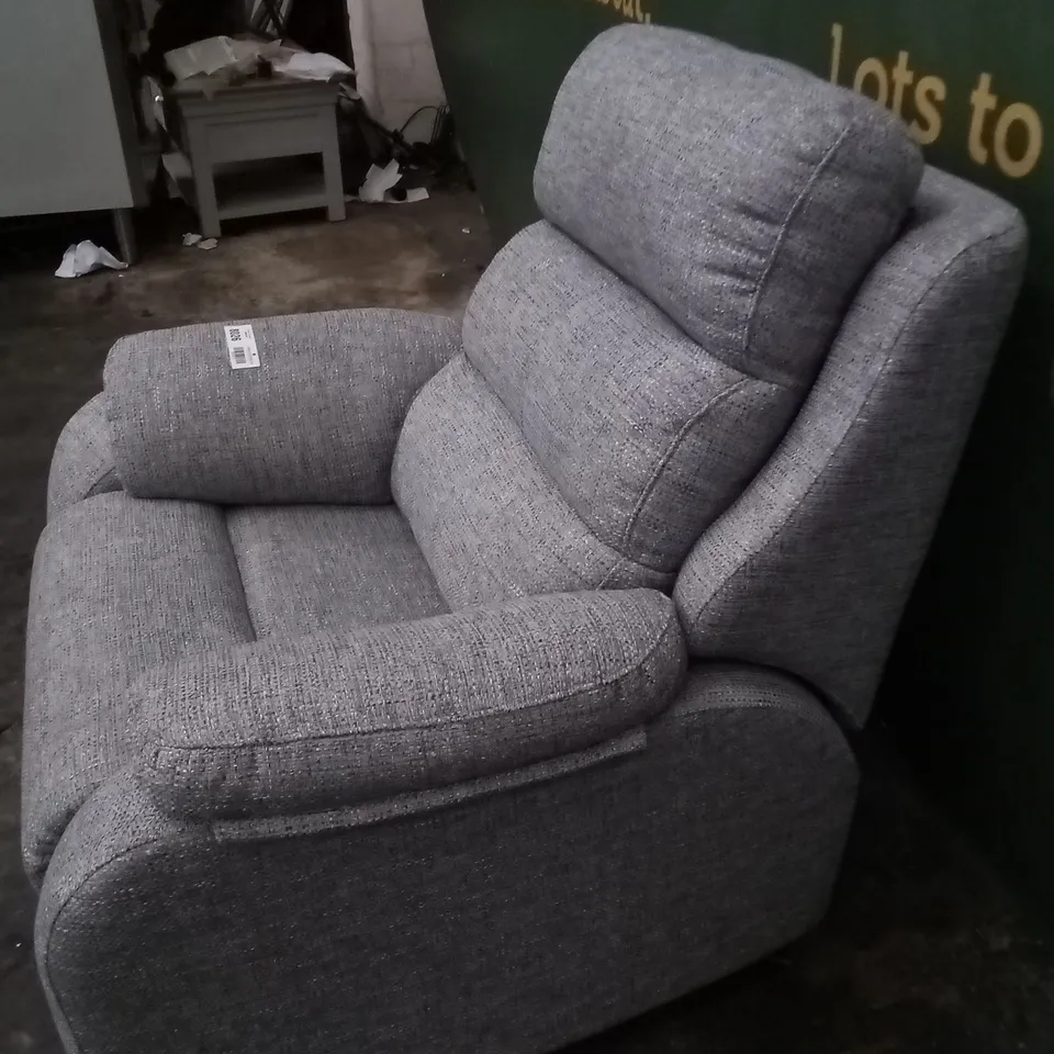 DESIGNER G PLAN MADE GREENWICH REED PEWTER ELECTRIC RECLINING ARM CHAIR
