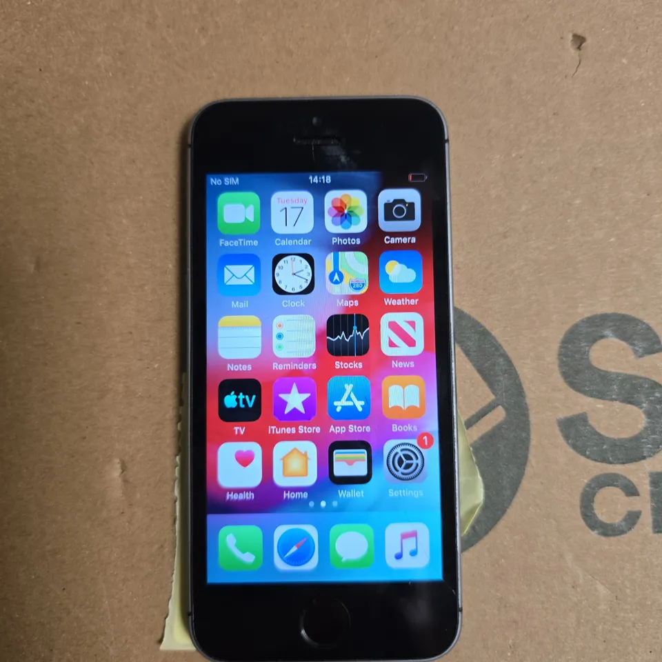 APPLE IPHONE 5S SMARTPHONE 