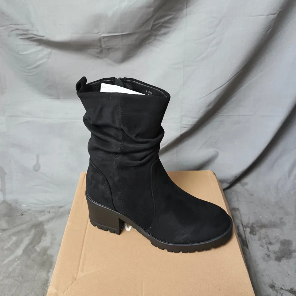 BLACK SUEDE ANKLE BOOTS WITH CHUNKY HEEL – UK 5 (EU 38)