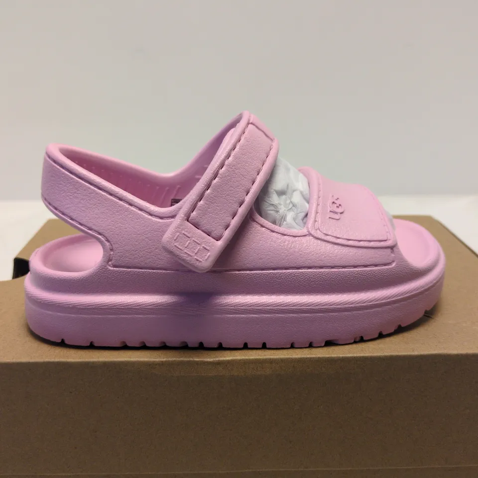 BOXED PAIR OF UGG GOLDENGLOW TODDLER SANDALS – PINK (UK 9)