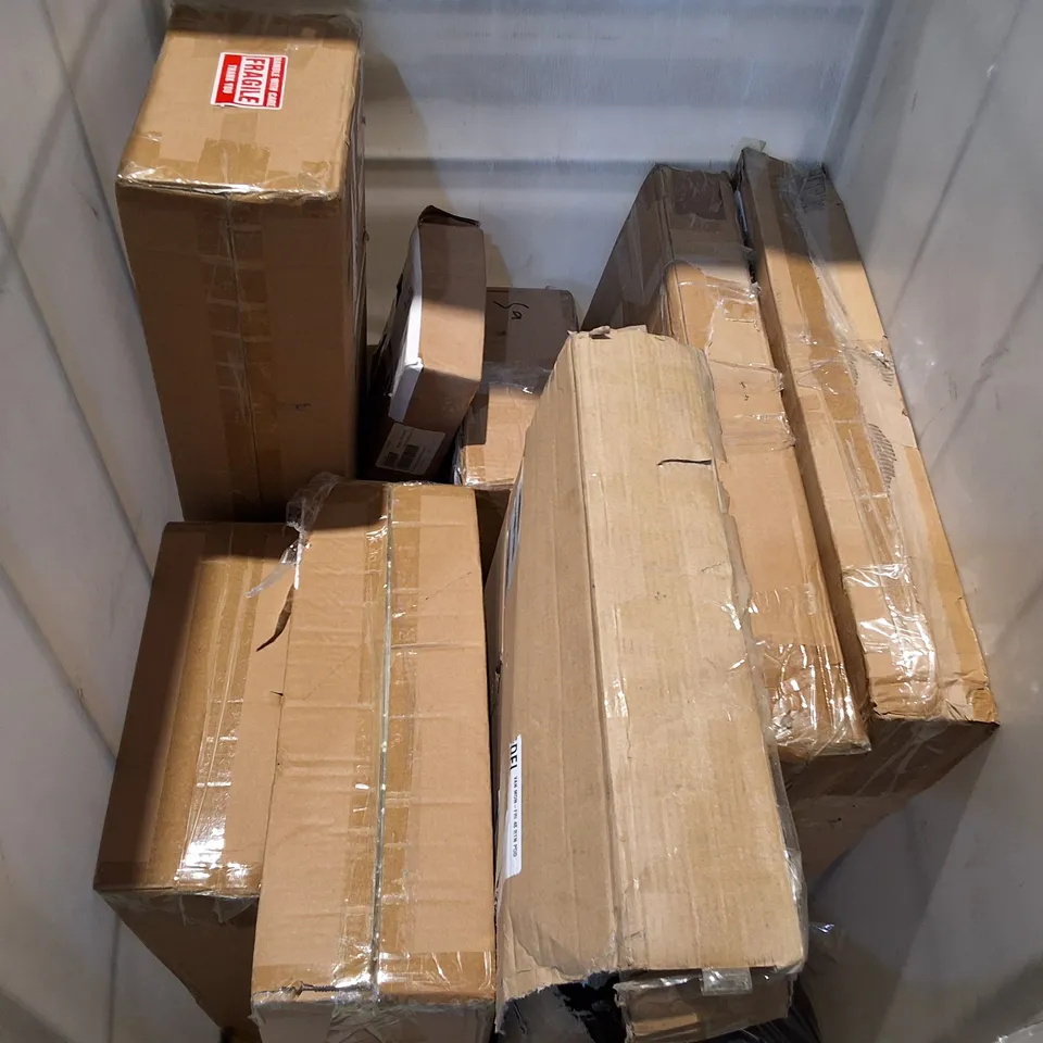 LOT OF APPROXIMATELY 13 ASSORTED ITEMS TO INCLUDE PRE-LIT LANTERN, PET BED, REFLECTIVE ANGEL AND BEDSIDE DRAWERS