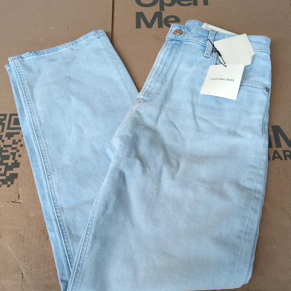 CALVIN KLEIN JEAN HIGH RISE STRAIGHT IN LIGHT BLUE - 31RG