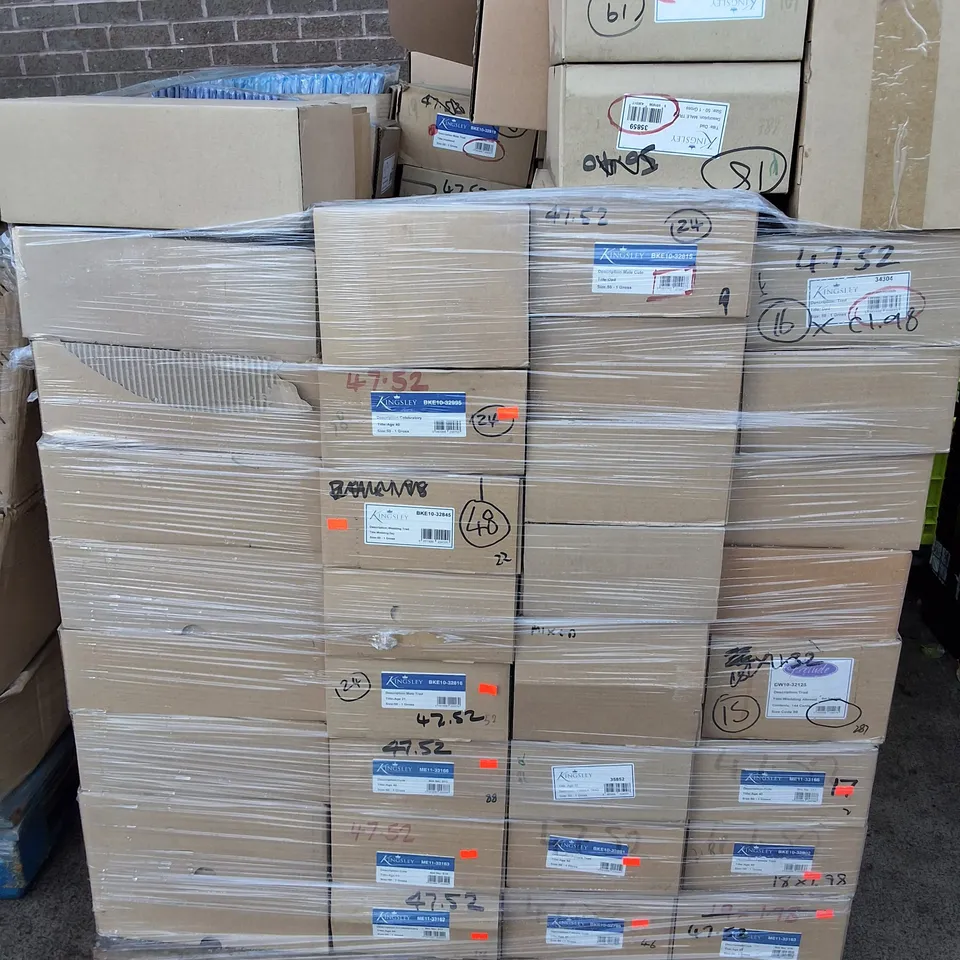 LARGE PALLET OF ASSORTED BRAND NEW KINGSLEY CELEBRATION CARD MULTI-PACKS