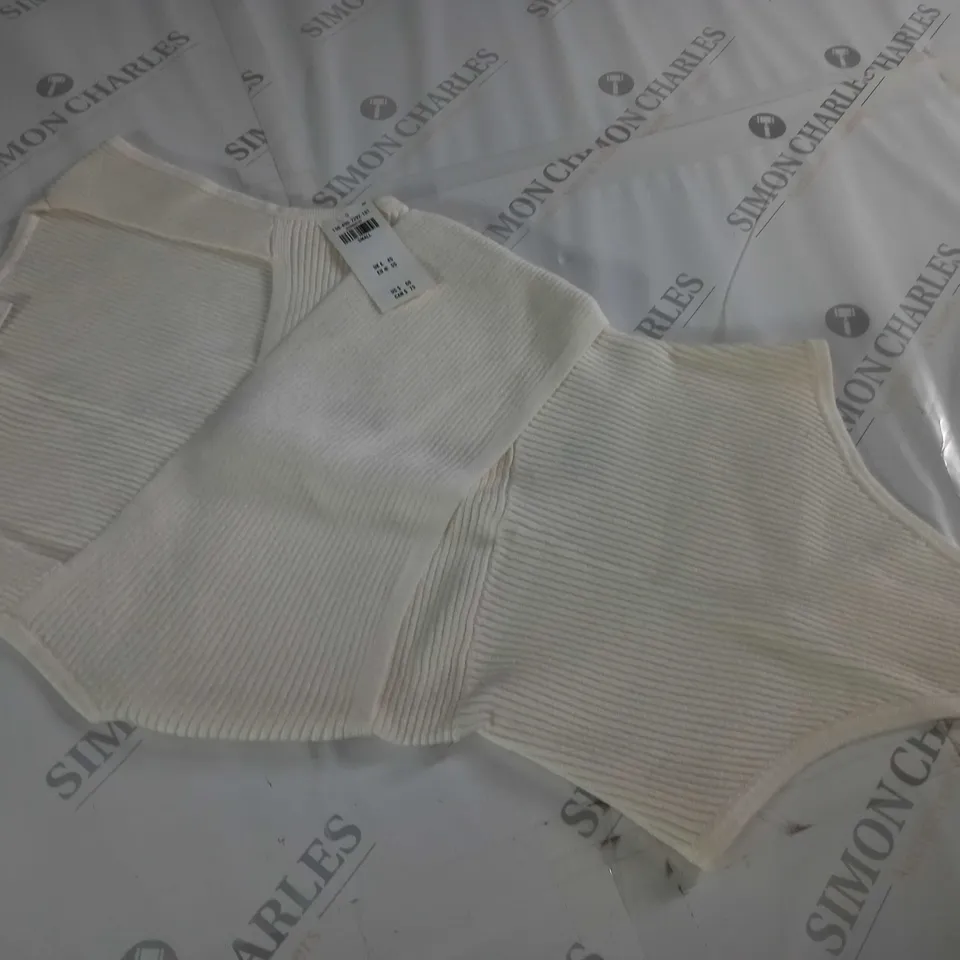 ABERCROMBIE & FITCH BODYSUIT IN CREAM - S