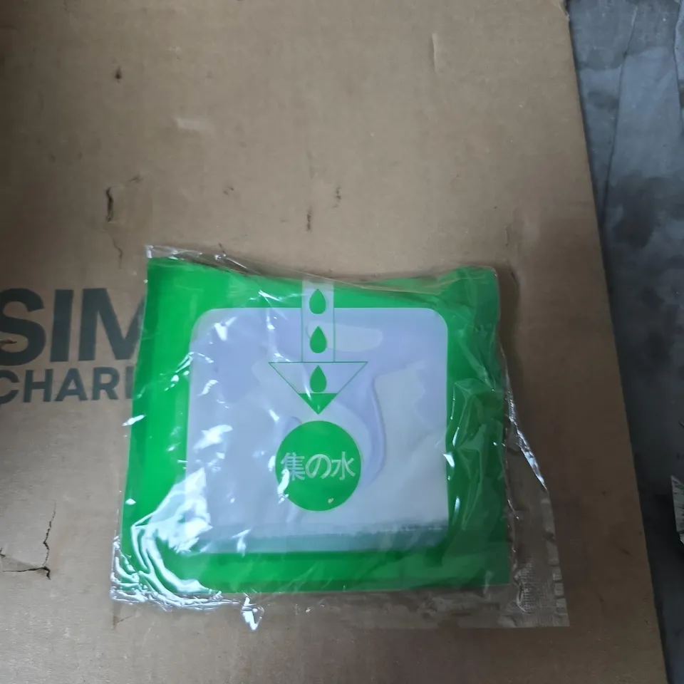 BOX OF 100 HANGING DESICCANTS 