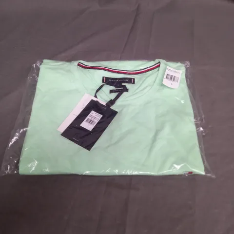 SEALED TOMMY HILFIGER STRECH SLIM FIT TEE MINT GEL - LARGE
