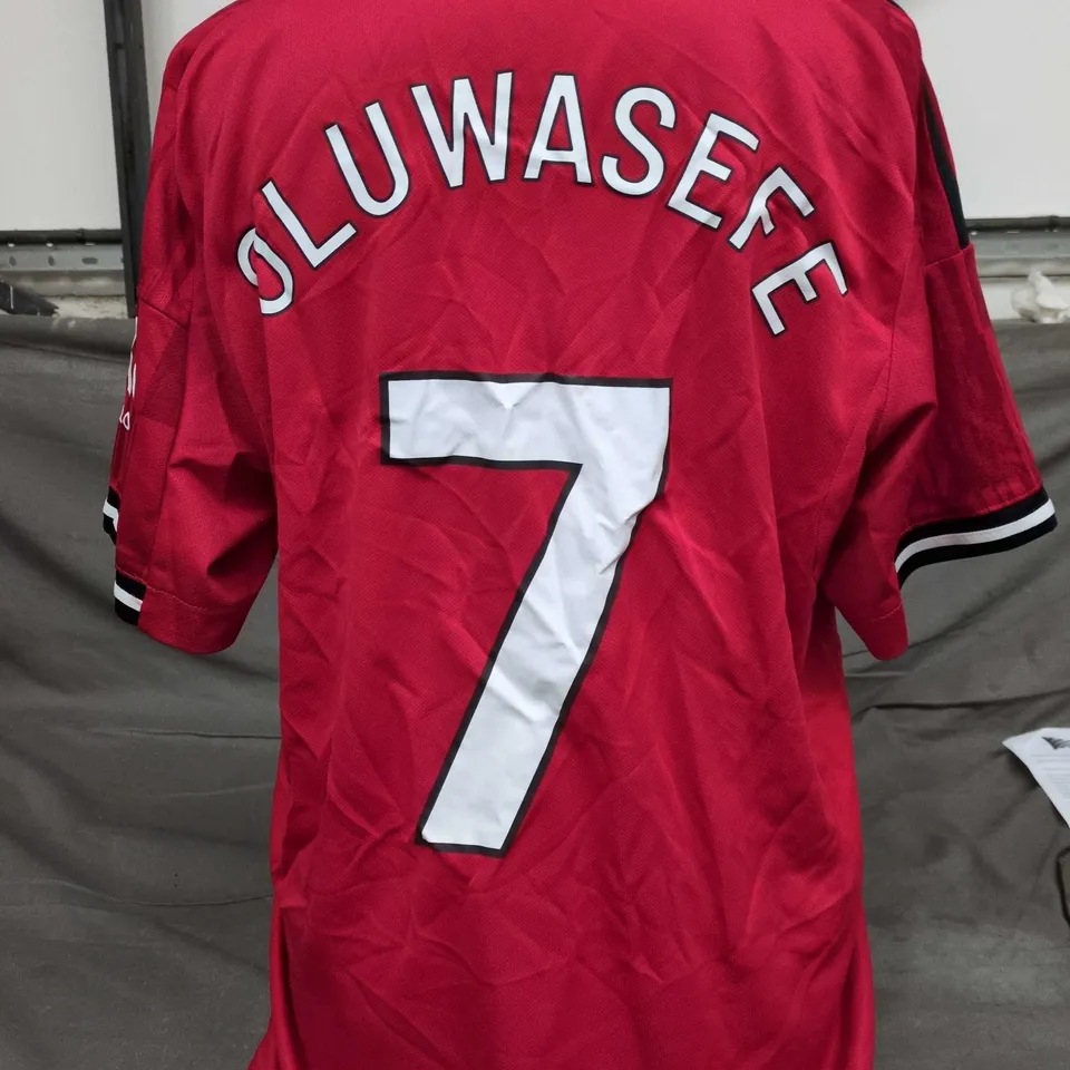 MANCHESTER UNITED RED ADIDAS FOOTBALL SHIRT – NO. 7 OLUWASEYE, SNAPDRAGON SPONSOR, THEATRE OF DREAMS – UK M PERSONALISED