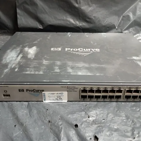 HP PROCURVE NETWORK SWITCH – 24-PORT