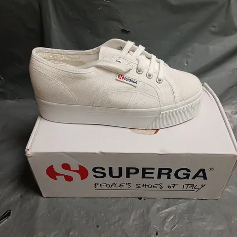 BOXED PAIR OF SUPERGA LINEA UP AND DOWN TRAINERS - 5