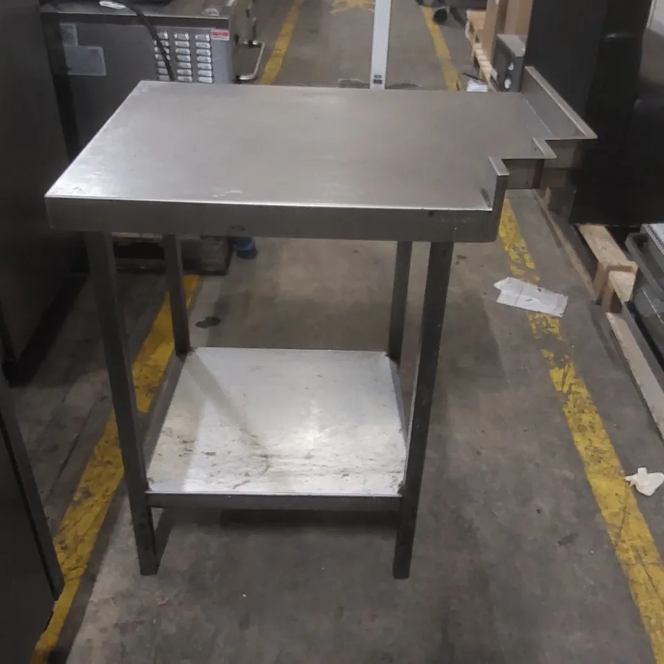 STAINLESS STEEL COMMERCIAL KITCHEN WORK TOP