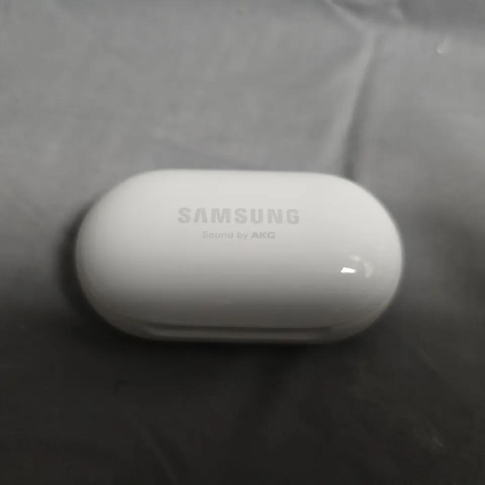 Samsung Galaxy Buds – White Wireless Earbuds in Case