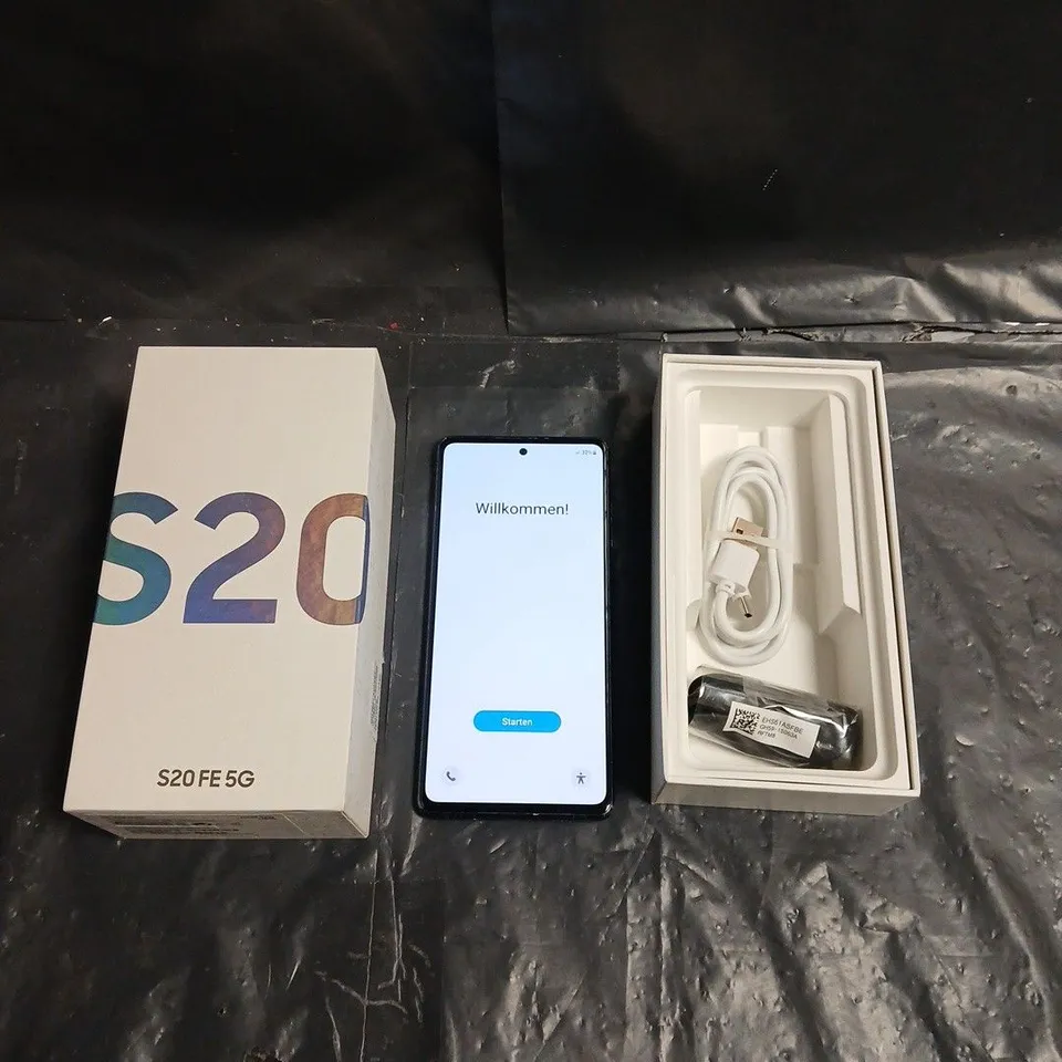 SAMSUNG GALAXY S20 FE 5G SMARTPHONE – CLOUD NAVY, 128GB (BOXED)
