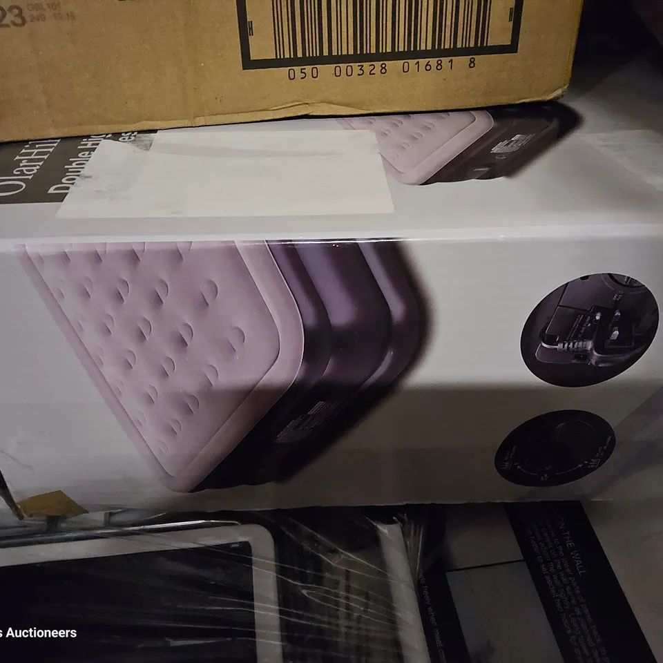 PALLET OF ASSORTED ITEMS TO INCLUDE,TOILET SEATS, AUTOMATIC WASTE BIN, SMART DESK LIGHT, INFLATABLE MATTRESS, WEIGHTED BLANKET, FOOD DEHYDRATOR.