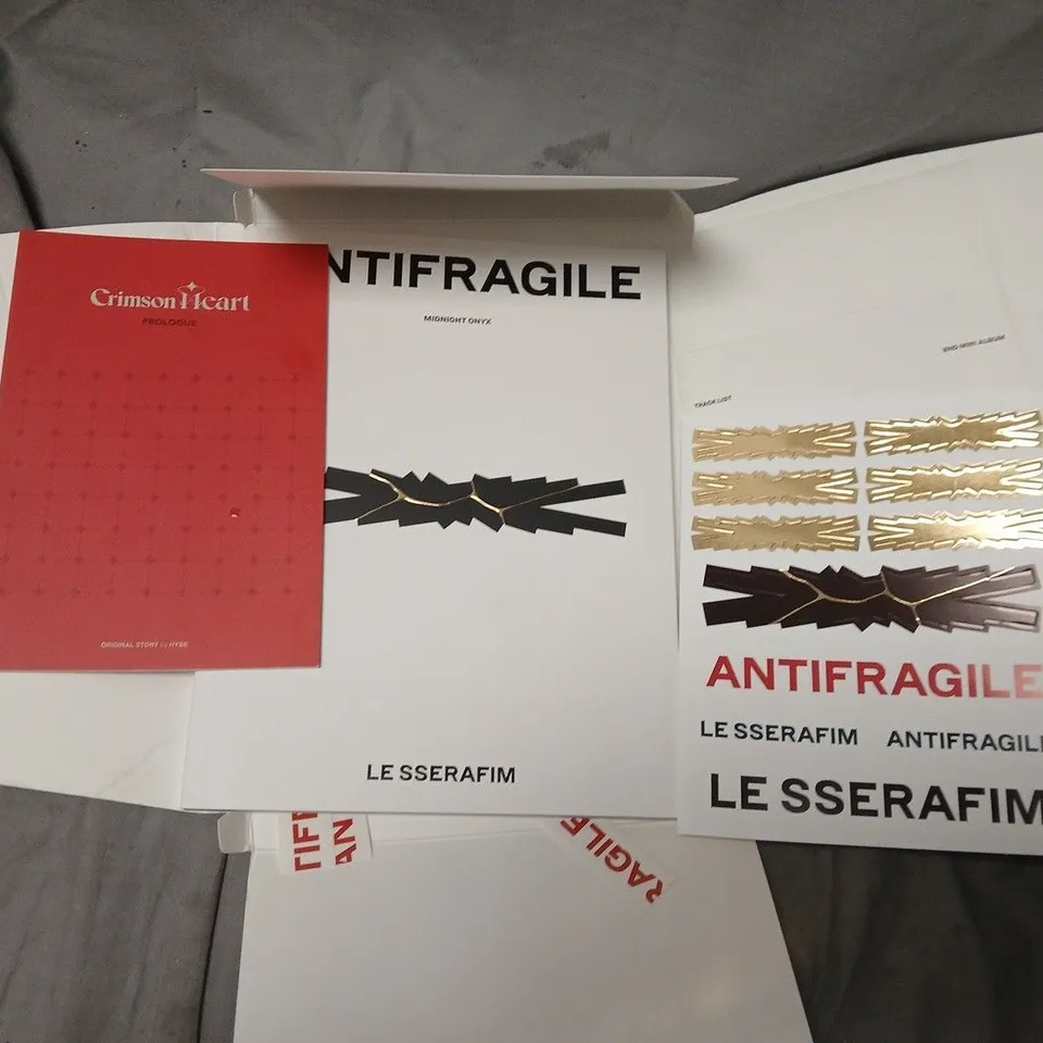 LE SSERAFIM ANTIFRAGILE (VOL. 1) BOX SET