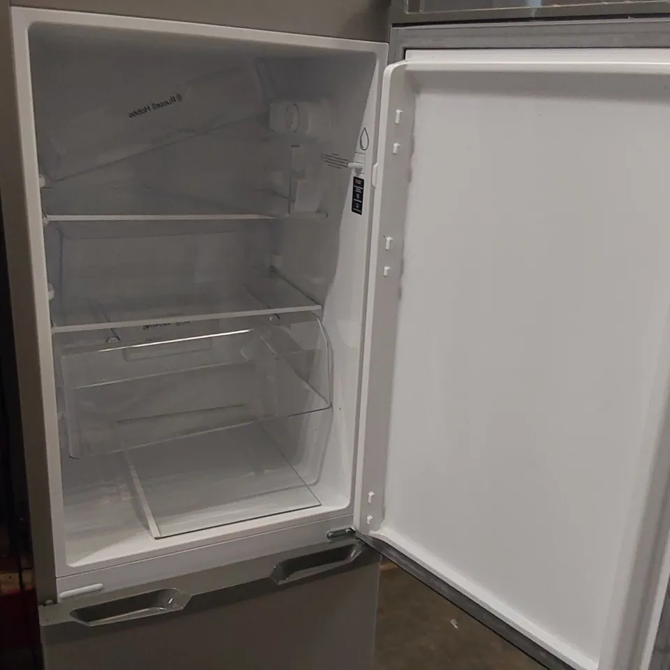 RUSSELL HOBBS RH145FF501E1S 145CM HIGH 60/40 SMALL FRIDGE FREEZER SILVER - UNPROCESSED RAW RETURN 