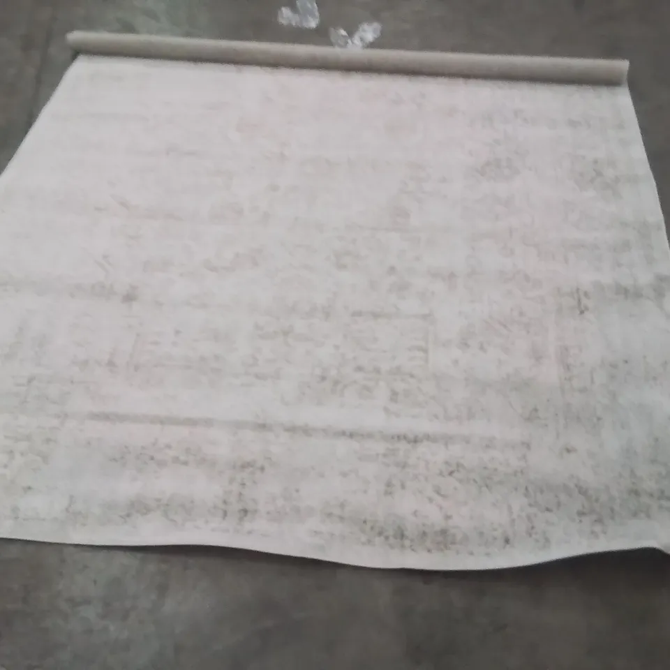 PALLET OF APPROXIMATELY 20 QUALITY BAGGED DESIGNER RUGS