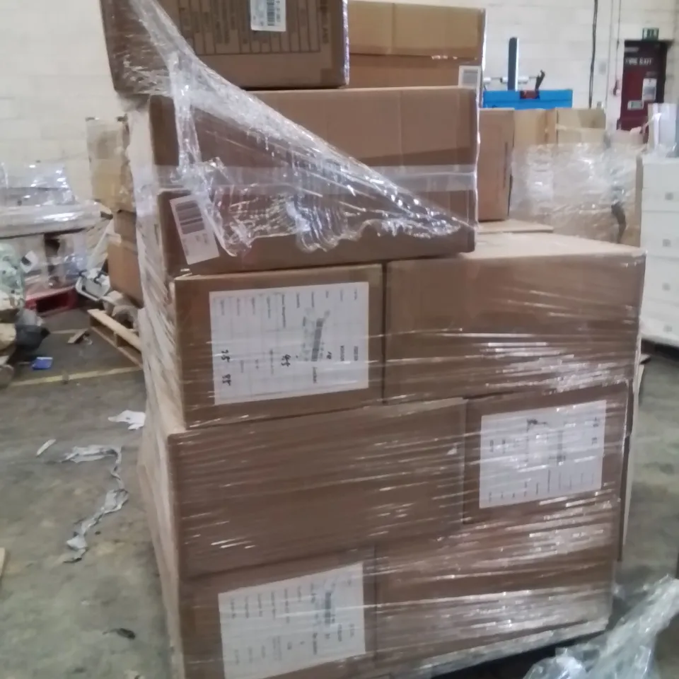 PALLET OF BRAND NEW WOMENS QUALITY DESIGNER CLOTHES APPROXIMATELY 80 TO INCLUDE;JD WILLIAMS BIKER JACKET,SIMPLY BE SCARF DETAIL JACKET,SIMPLY BE TEDDY BIKER JACKET,ETC