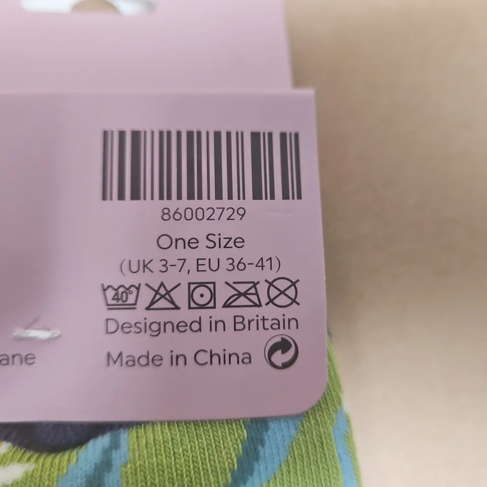 Miss Sparrow London Bamboo Socks – One Size UK 3-7 (EU 36-41), floral green
