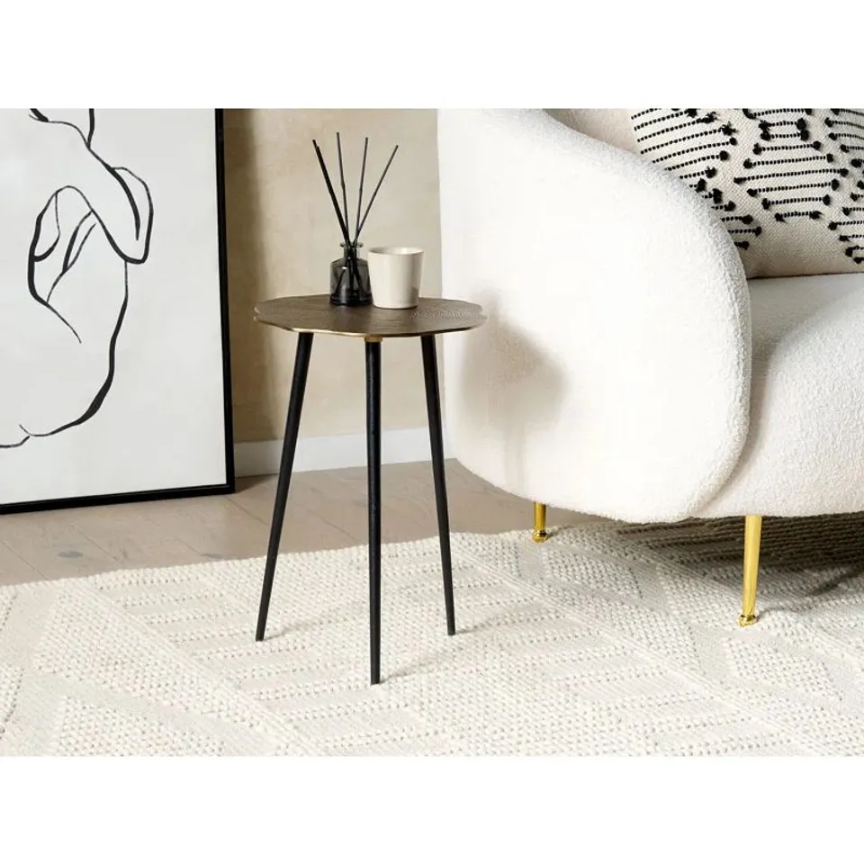 BOXED KOSHKONONG SIDE TABLE (1 BOX)