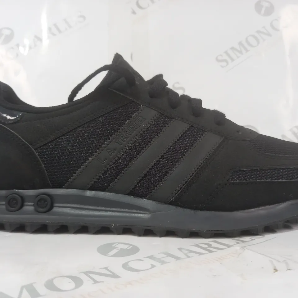 BOXED PAIR OF ADIDAS TRAINERS IN BLACK UK SIZE 10.5