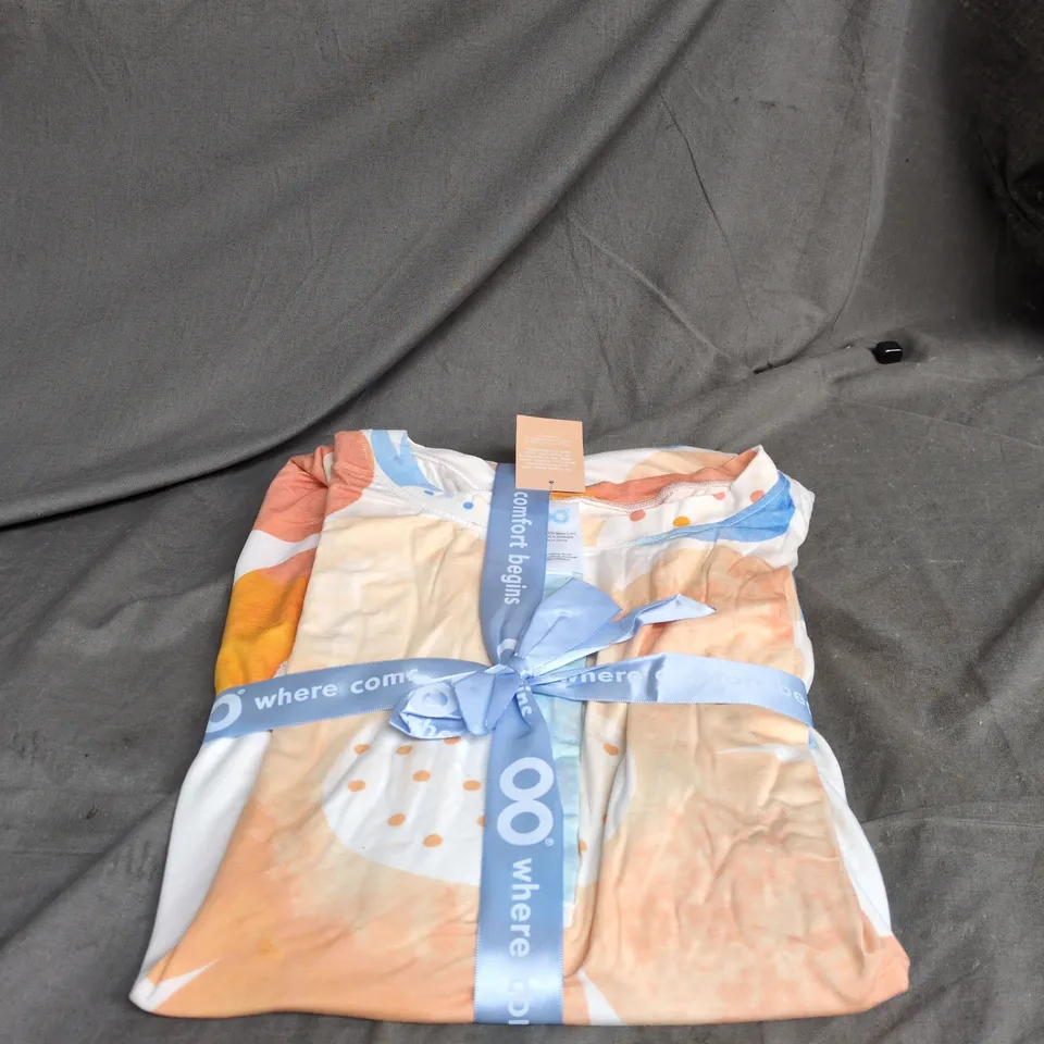 THE OODIE ONE SIZE FITS MOST WITH TAGS