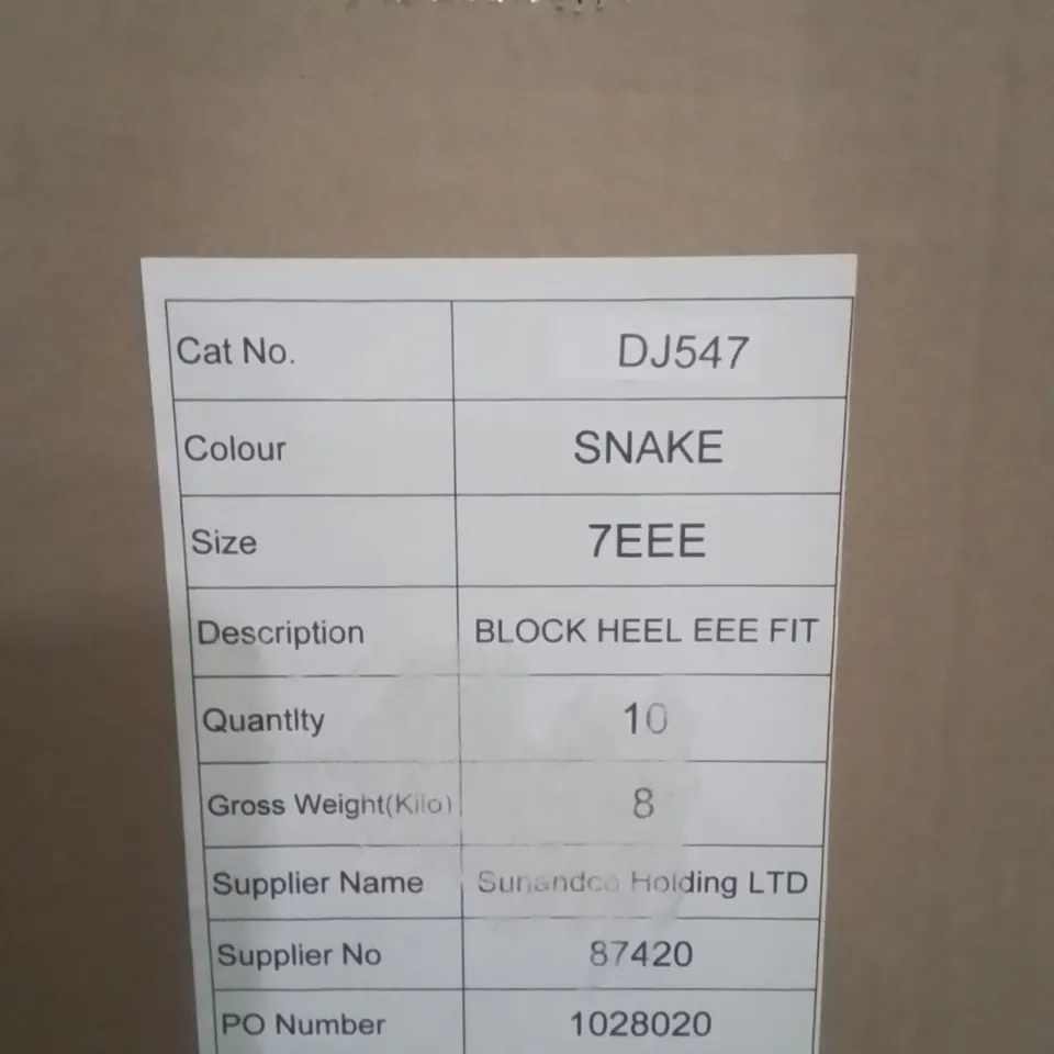 BOX CONTAINING APPROXIMATELY 10 BRAND NEW JD WILLIAMS SNAKE BLOCK HEELS SIZE 7