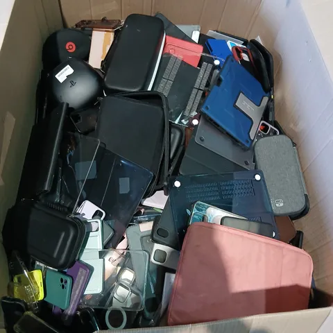 PALLET CONSISTING OF A LARGE QUANTITY OF ASSORTED ELECTRICAL ACCESSORIES 