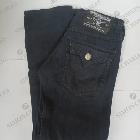 TRUE RELIGION REGULAR JEANS IN MIDNIGHT NAVY SIZE 32