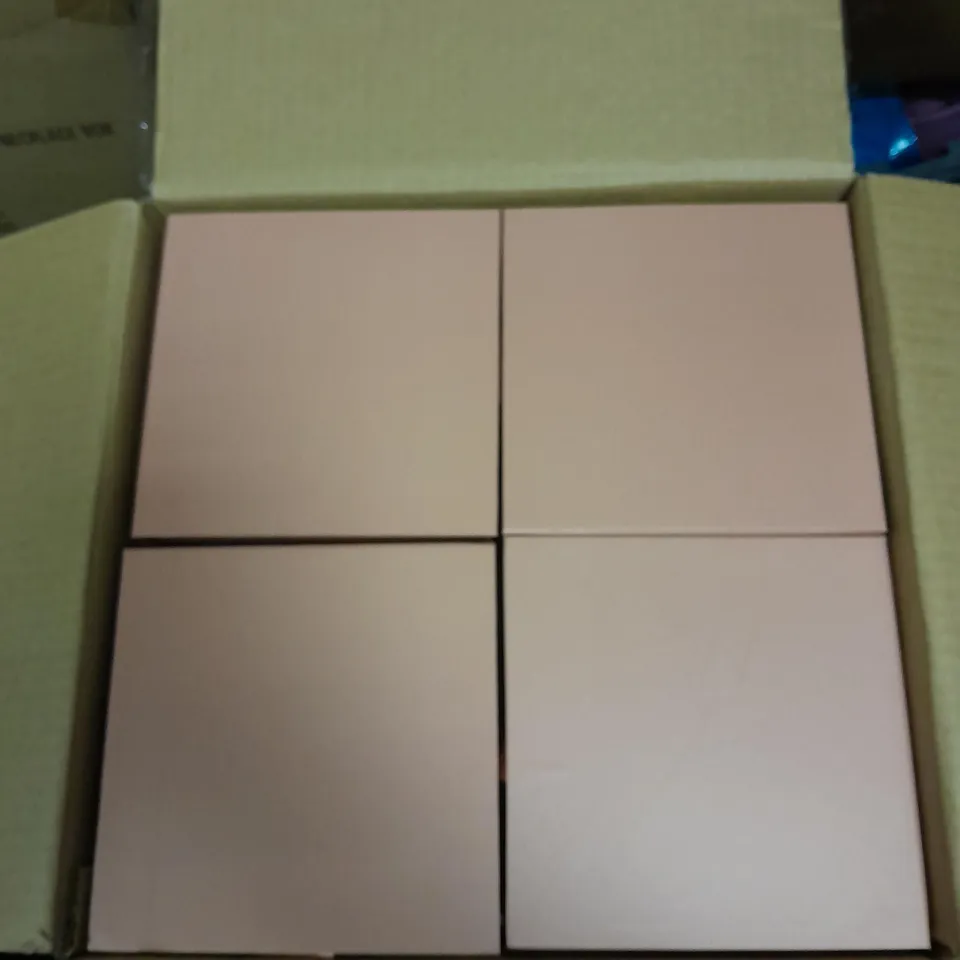 BOX OF 40 ASSORTED BROWN PEPPER HANDBAGS NECKLACE BOXES
