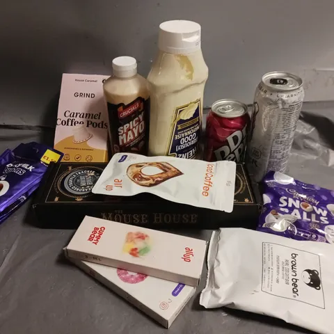 APPROXIMATELY 20 ASSORTED FOOD AND DRINK PRODUCTS 