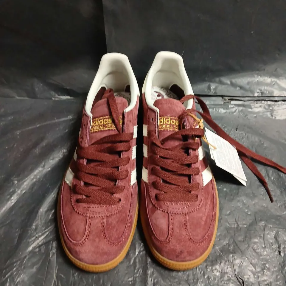 PAIR OF ADIDAS BURGUNDY SUEDE SNEAKERS - UK SIZE 5