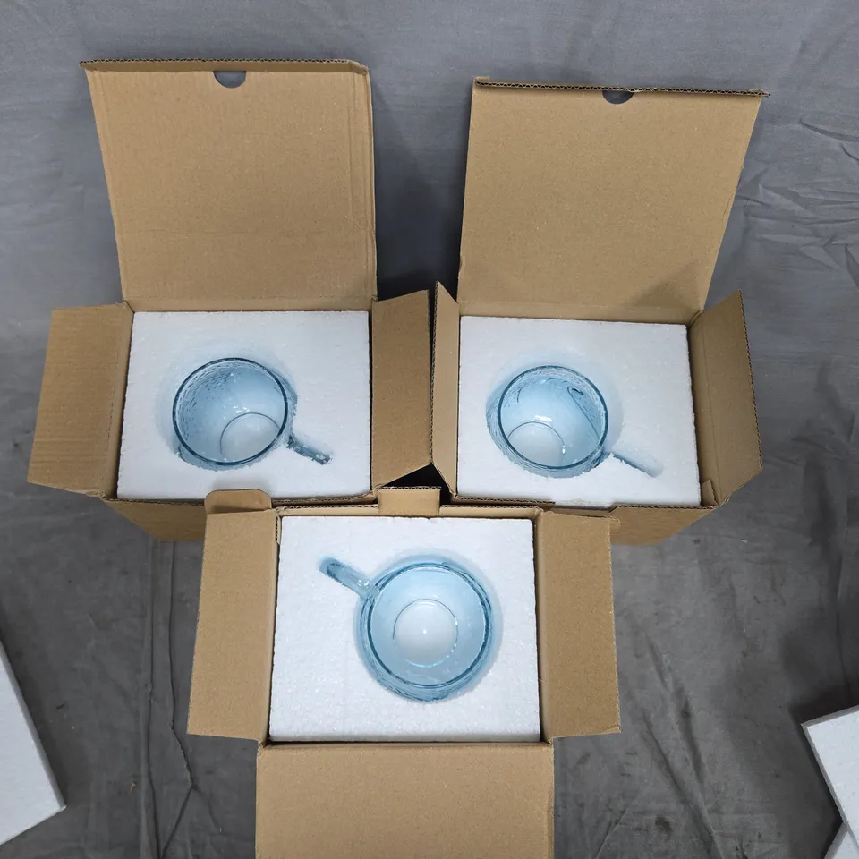 Three blue glass mugs with swirl pattern – set of 3 (boxed)
