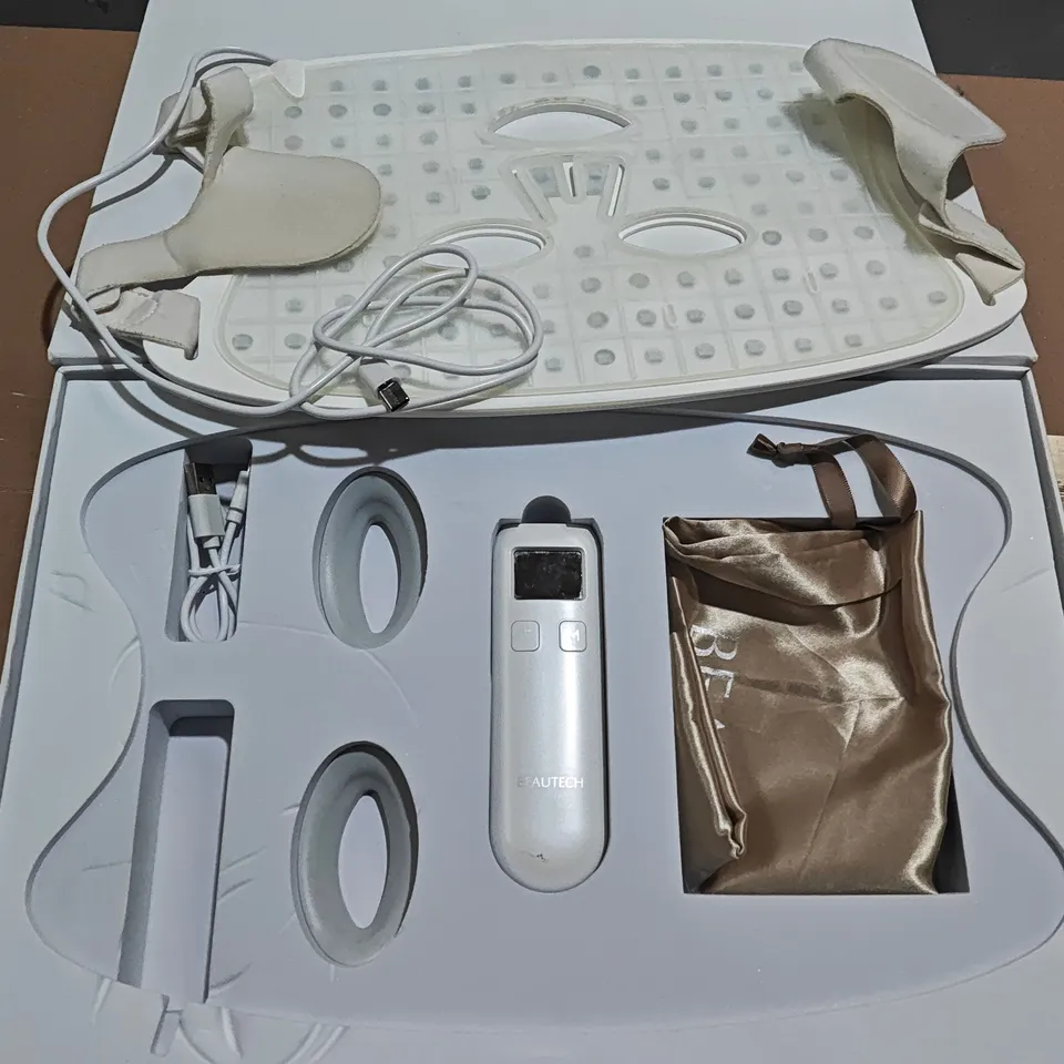 BEAUTECH LED FACE MASK WITH CONTROLLER SET – BOX AND ACCESSORIES