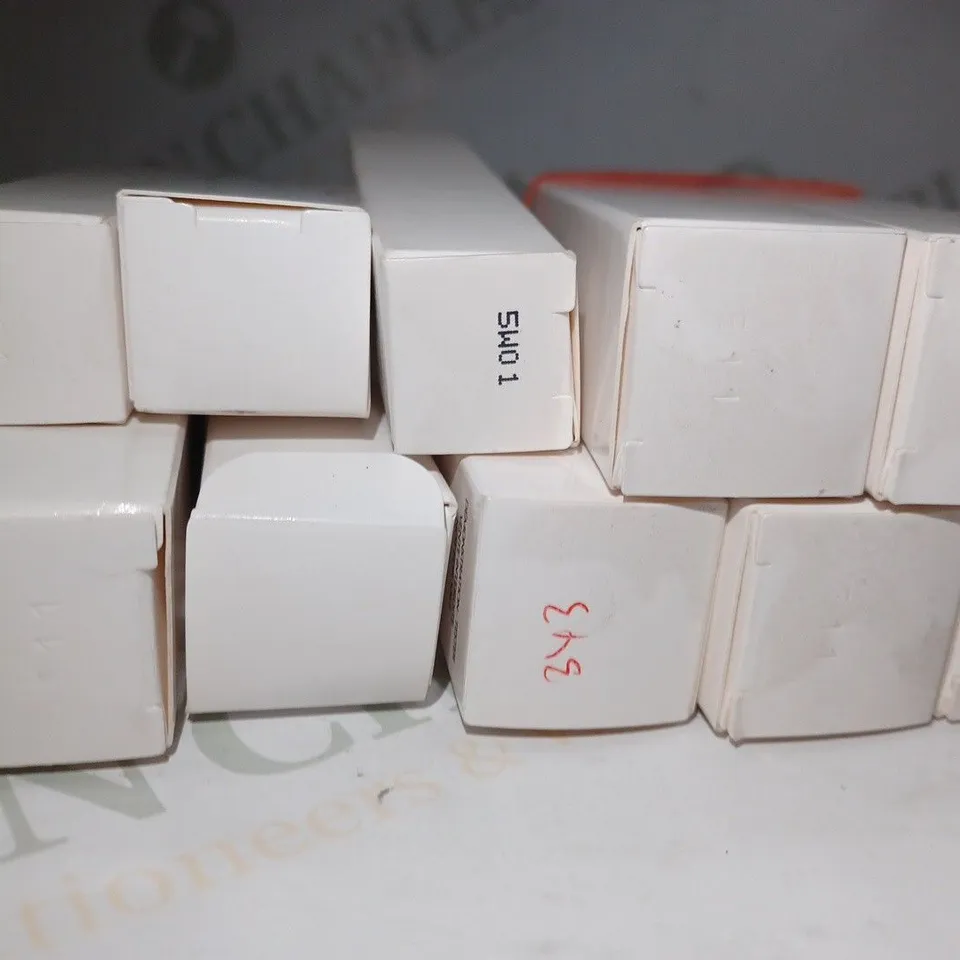BOX OF APPROX 10 ASSORTED GIVENCHY TESTER LIPSTICKS - 23 FUCHSIA-IN-THE-KNOW, 03 MUTIN, 201 ROSE ARISTOCRATE. ETC