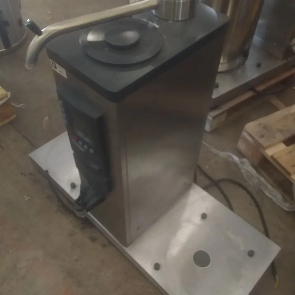 BRAVILOR BONAMAT B10 BULK COFFEE BREWER SINGLE PHASE B10HW-23