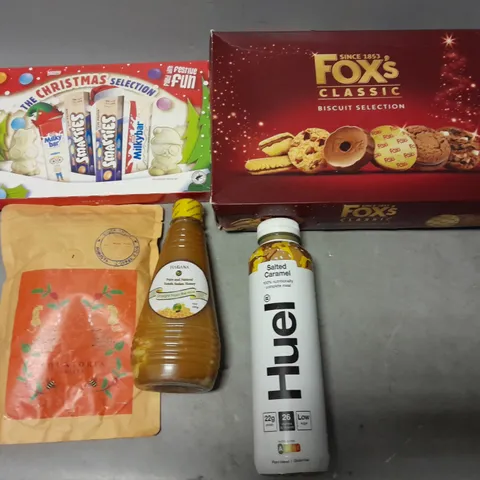 TOTE OF APPROXIMATELY 7 ASSORTED FOOD ITEMS TO INCLUDE - FOX'S CLASSIC BISCUIT SELECTION , HUEL SALTED CARAMEL ETC