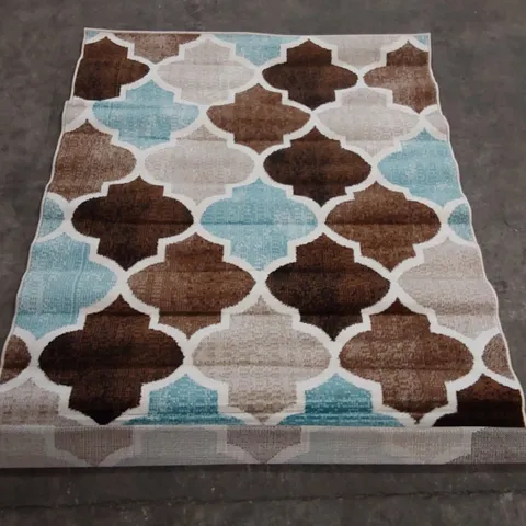 BRAND NEW BAGGED PACO HOME METRO RUG - 120 x 170cm