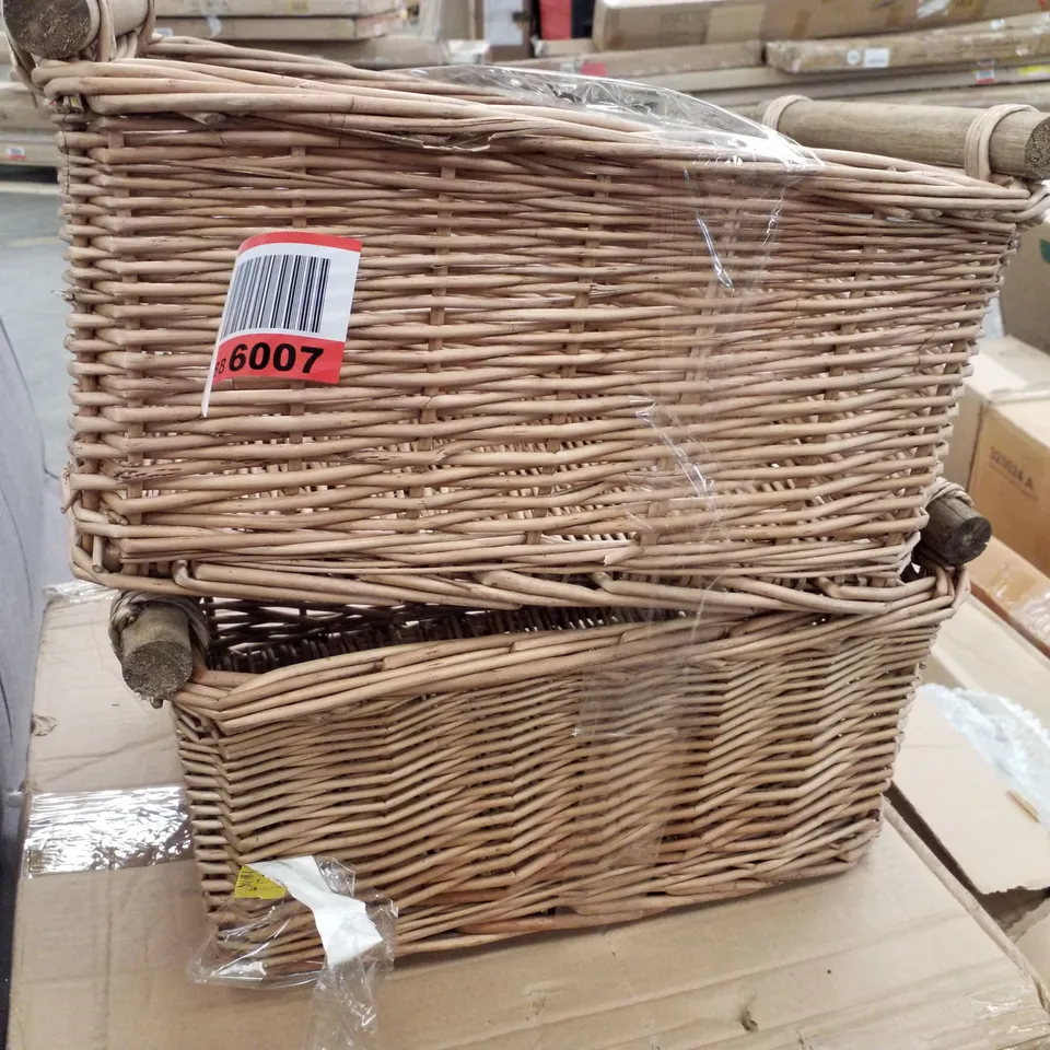 WICKER BASKETS (SET OF 2)